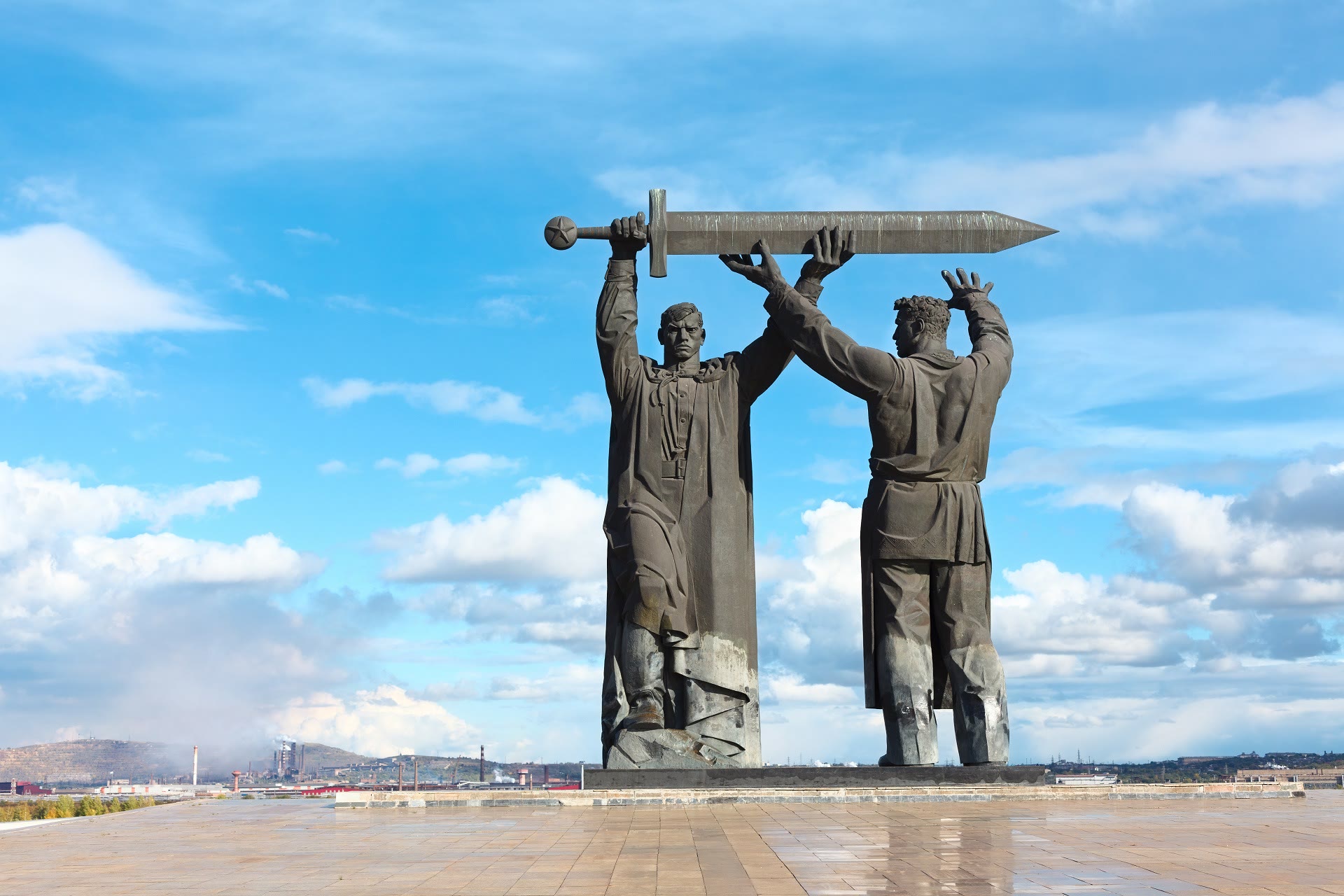 Промышленная панорама и городская застройка Магнитогорска